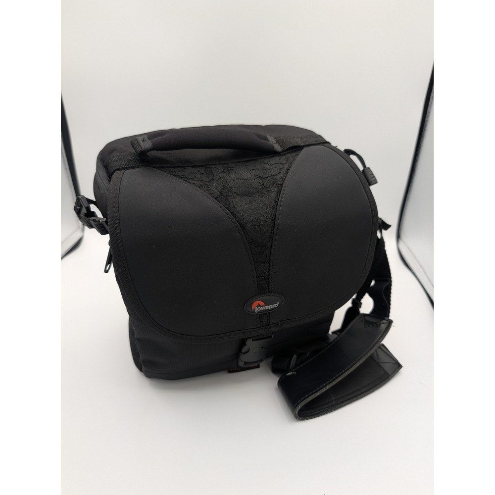 Lowepro‎ Rezo 170 AW Camera Bag Black Gorpcore Padded DSLR Shoulder Bag Case
